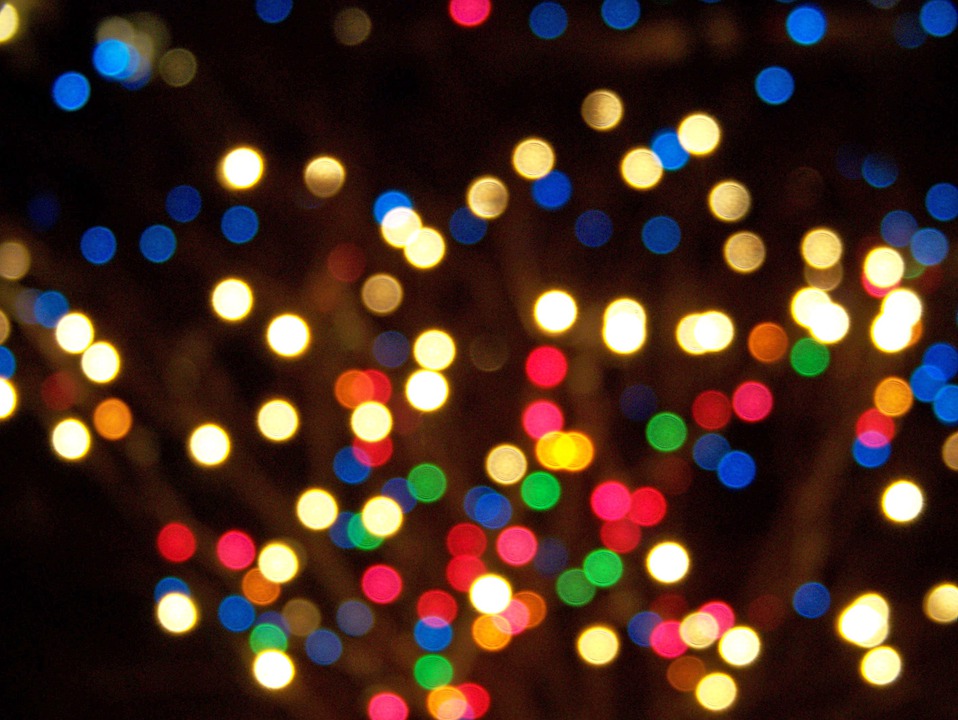 What Is The Average Cost Of Christmas Light Installation in St. Joseph MO