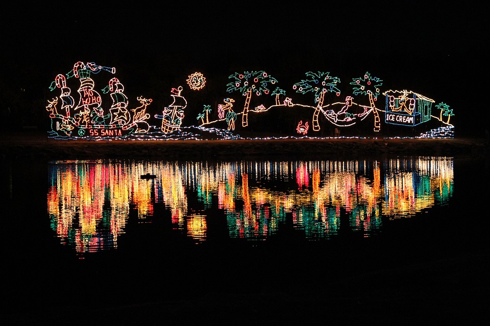 How Much Does Holiday Light Installation Cost in St. Joseph MO